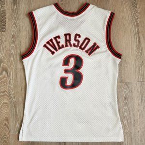 Philadelphia 76ers Allen Iverson Mitchell & Ness Swingman Jersey Men's Medium